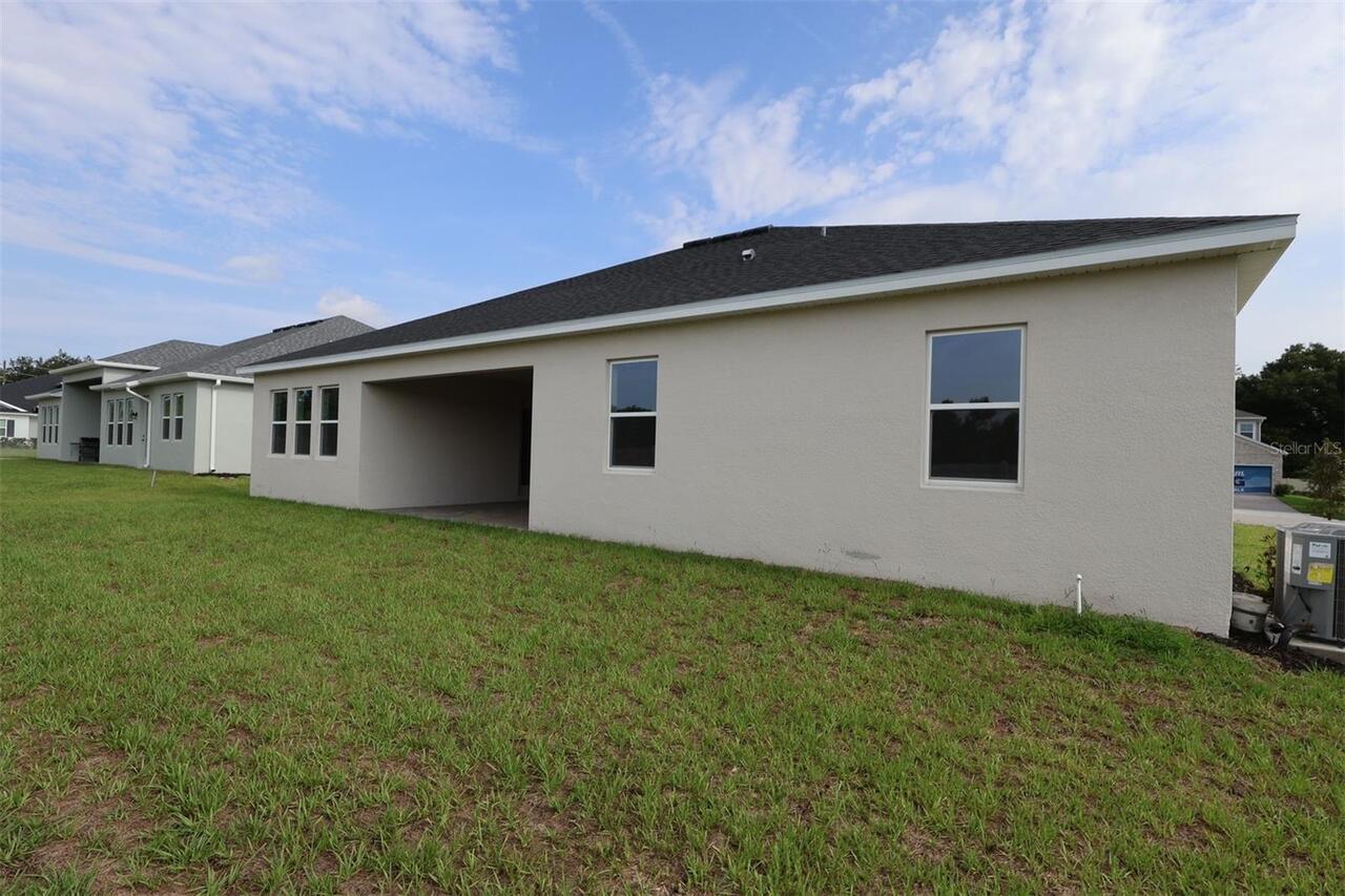 Listing Photo 14