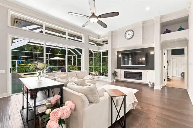 Listing Photo 22