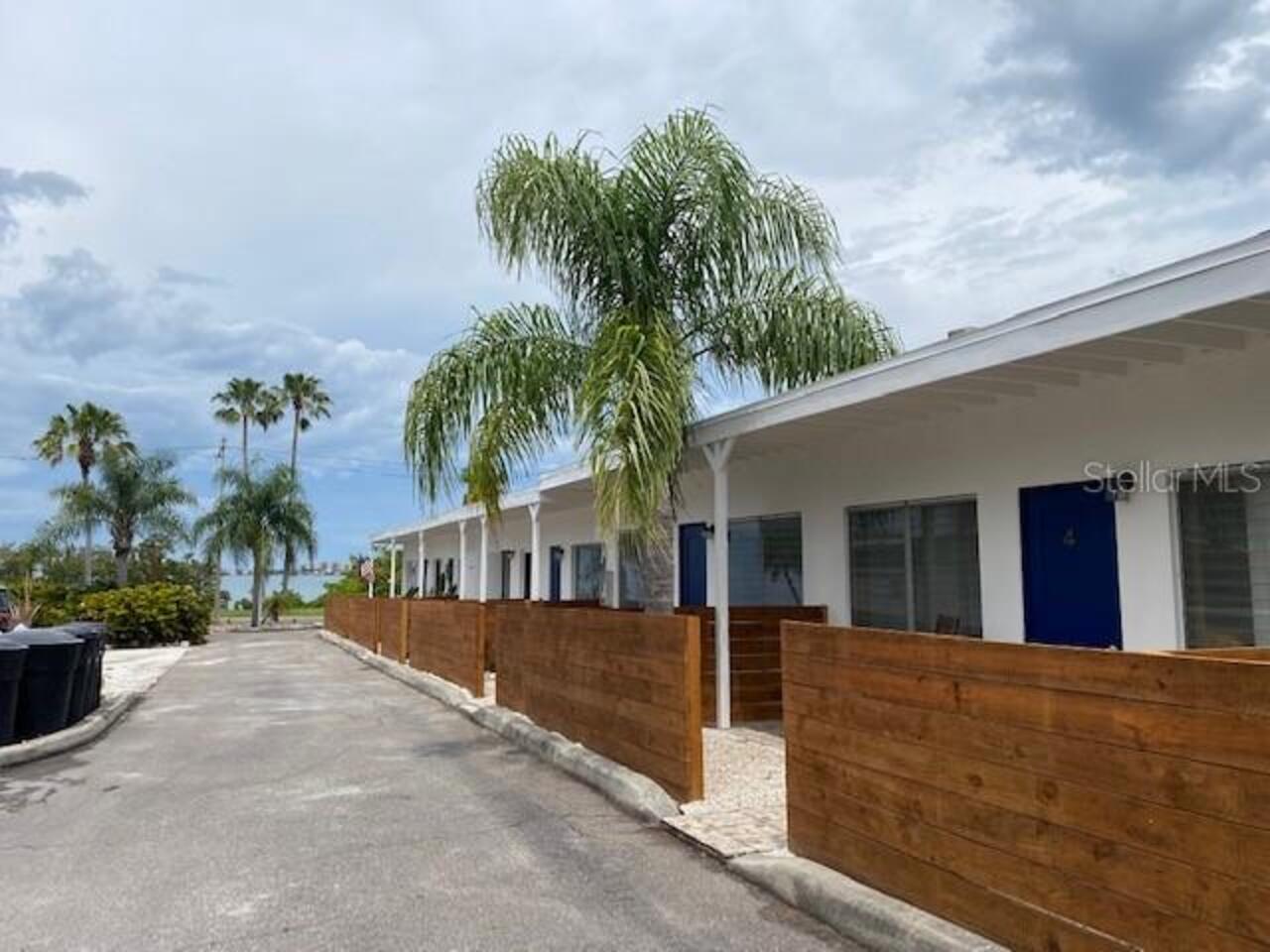 Listing Photo 15