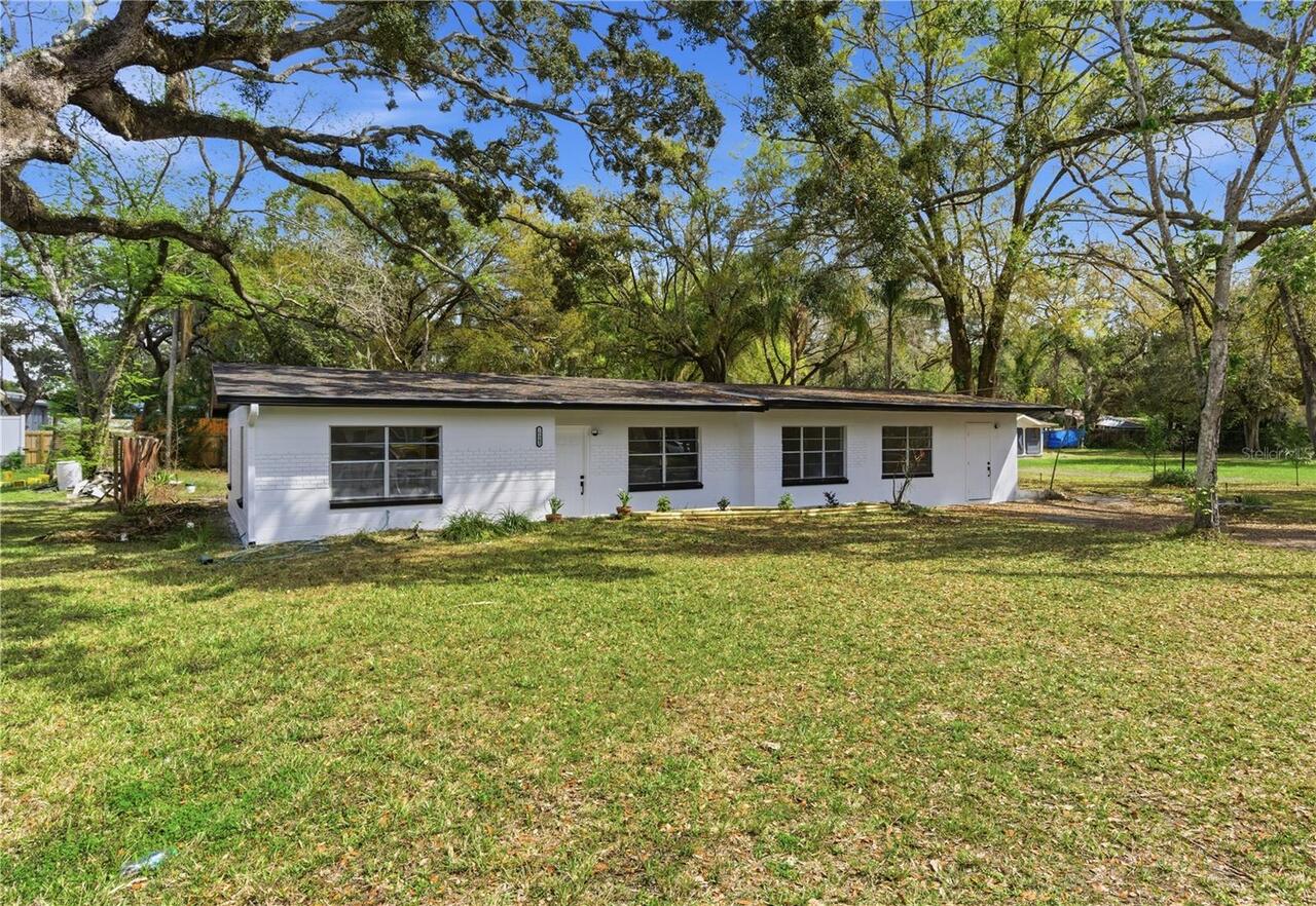 Listing Photo 9
