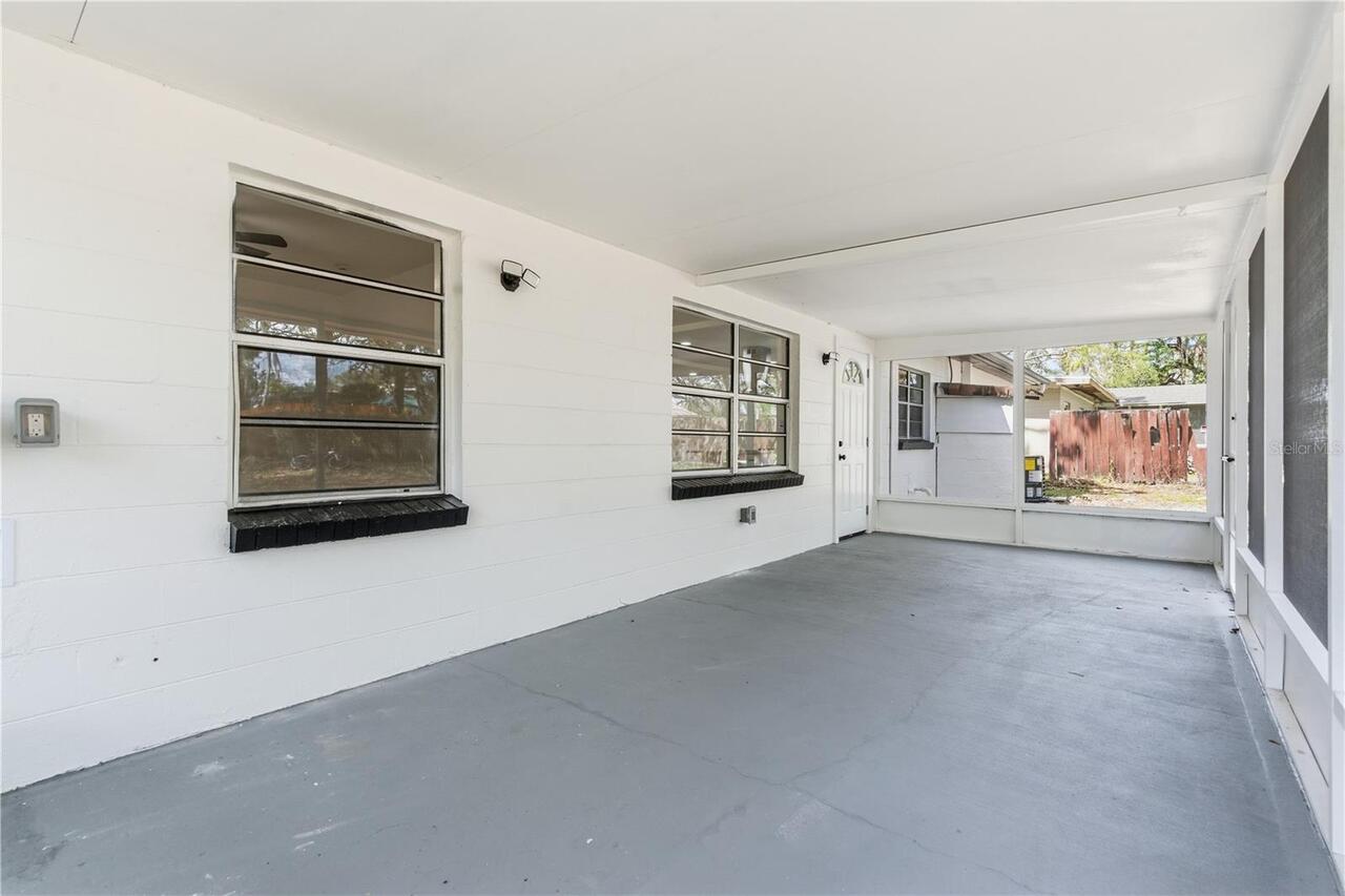 Listing Photo 14