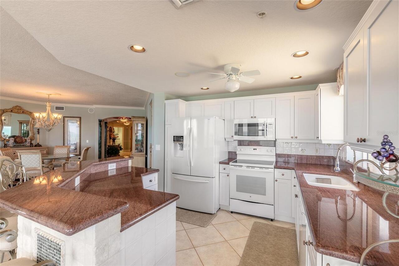 Listing Photo 15