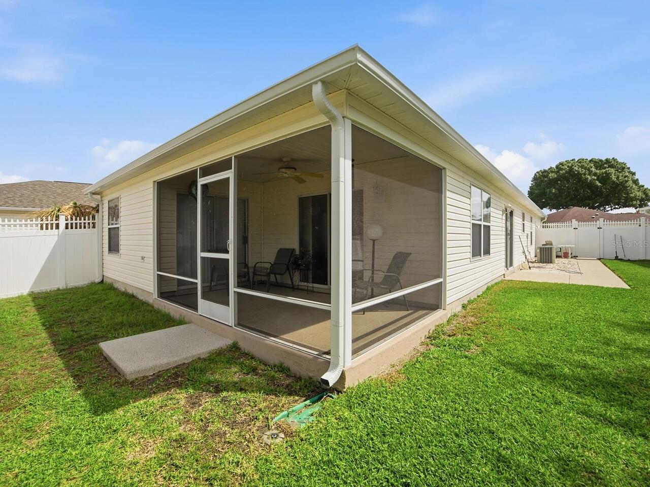 Listing Photo 18