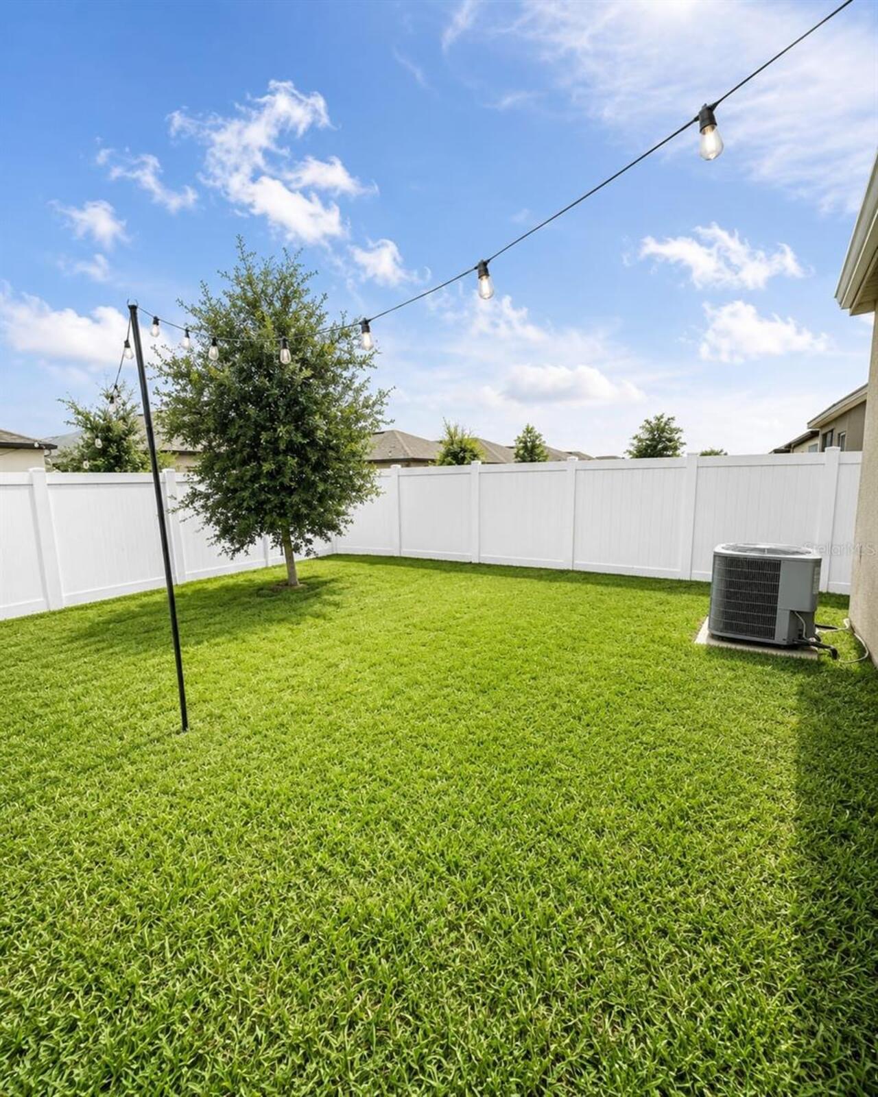 Listing Photo 14
