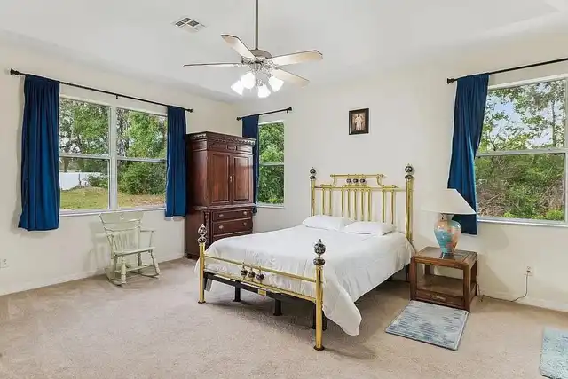 Listing Photo 15