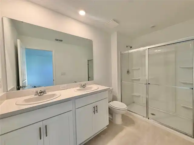 Listing Photo 16