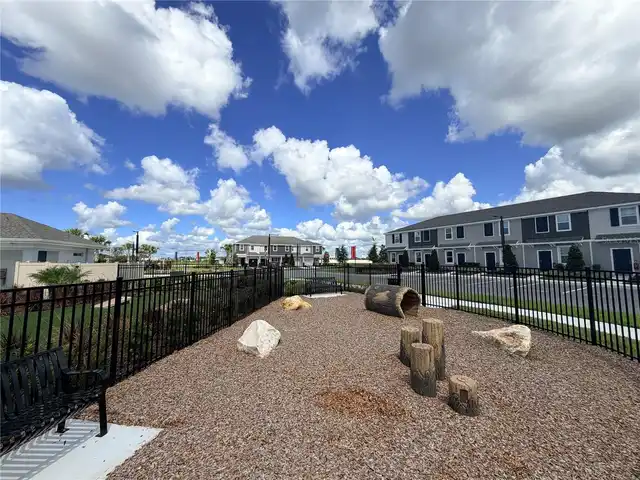 Listing Photo 31