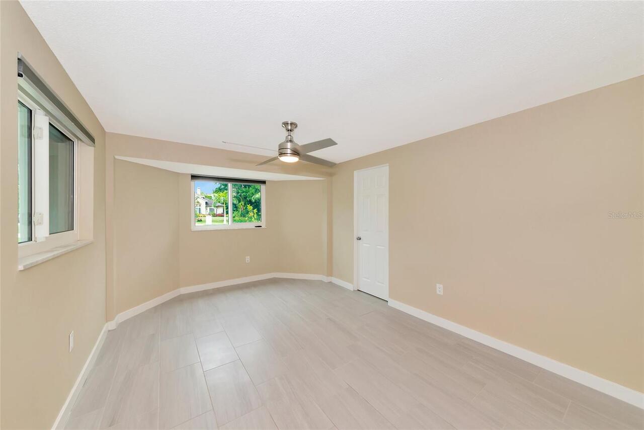 Listing Photo 33