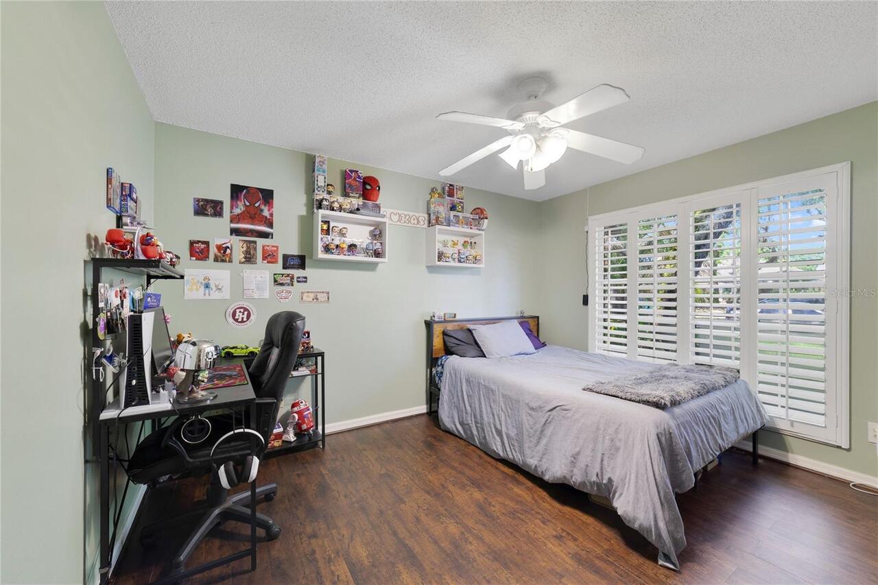 Listing Photo 18