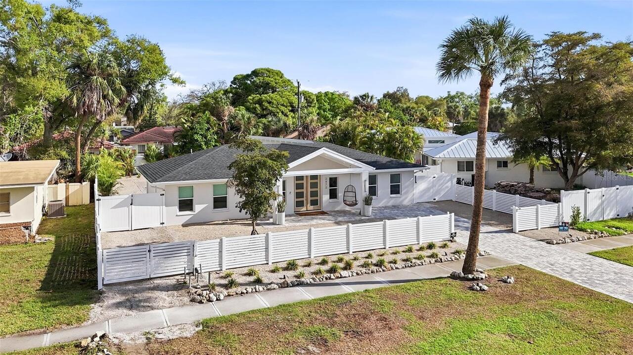 Sarasota Real Estate