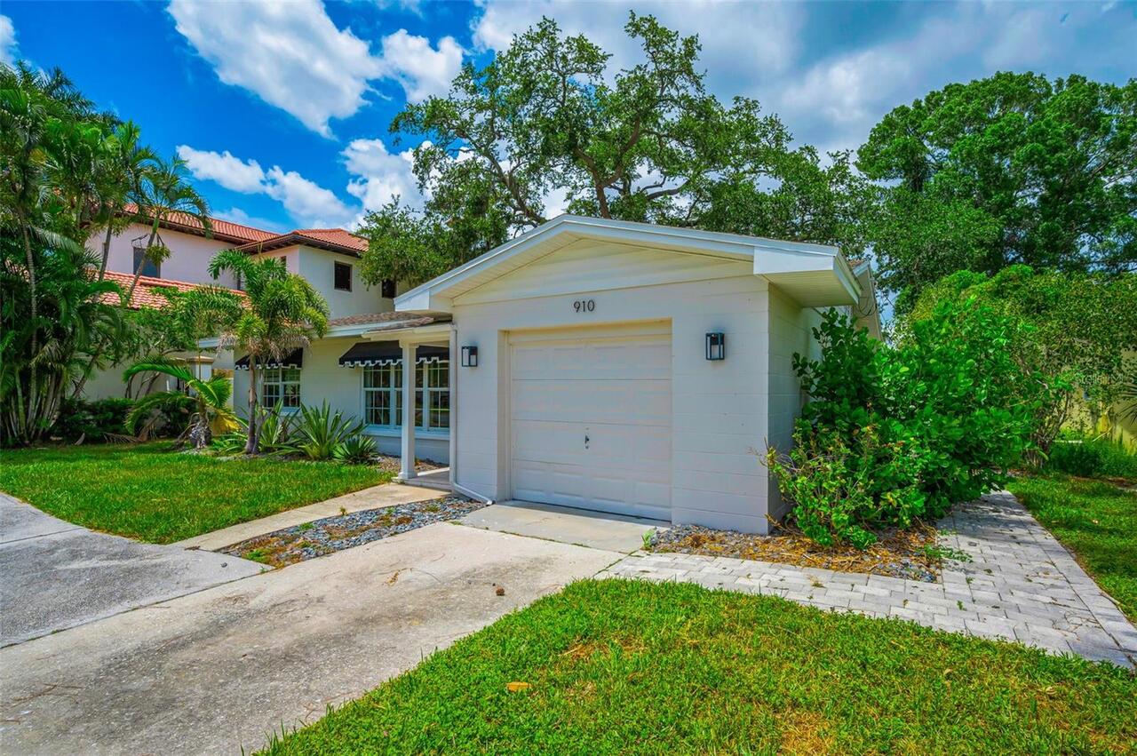 Listing Photo 8