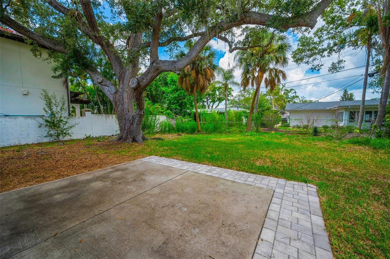 Listing Photo 18