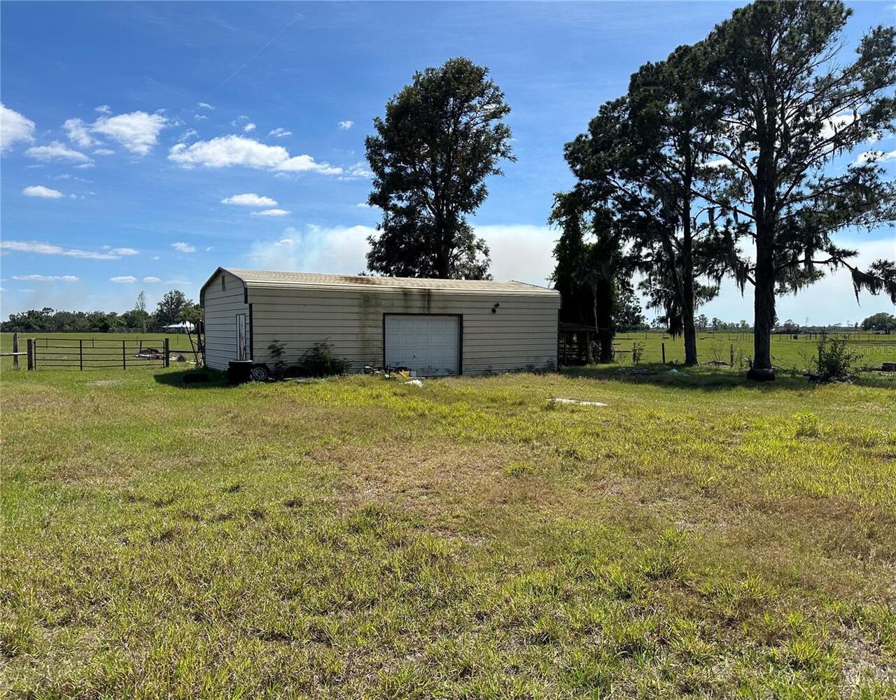 Listing Photo 8