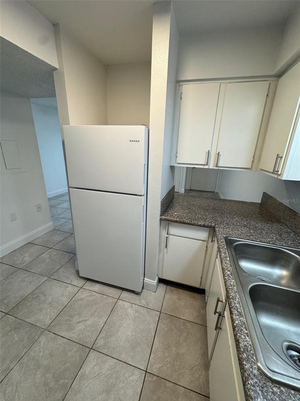 Listing Photo 8