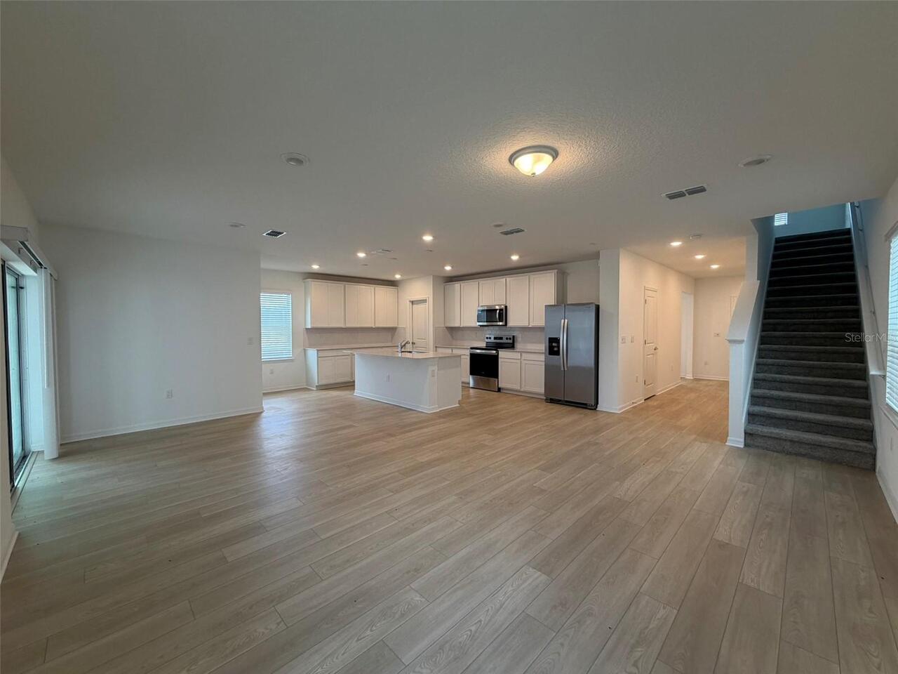 Listing Photo 10