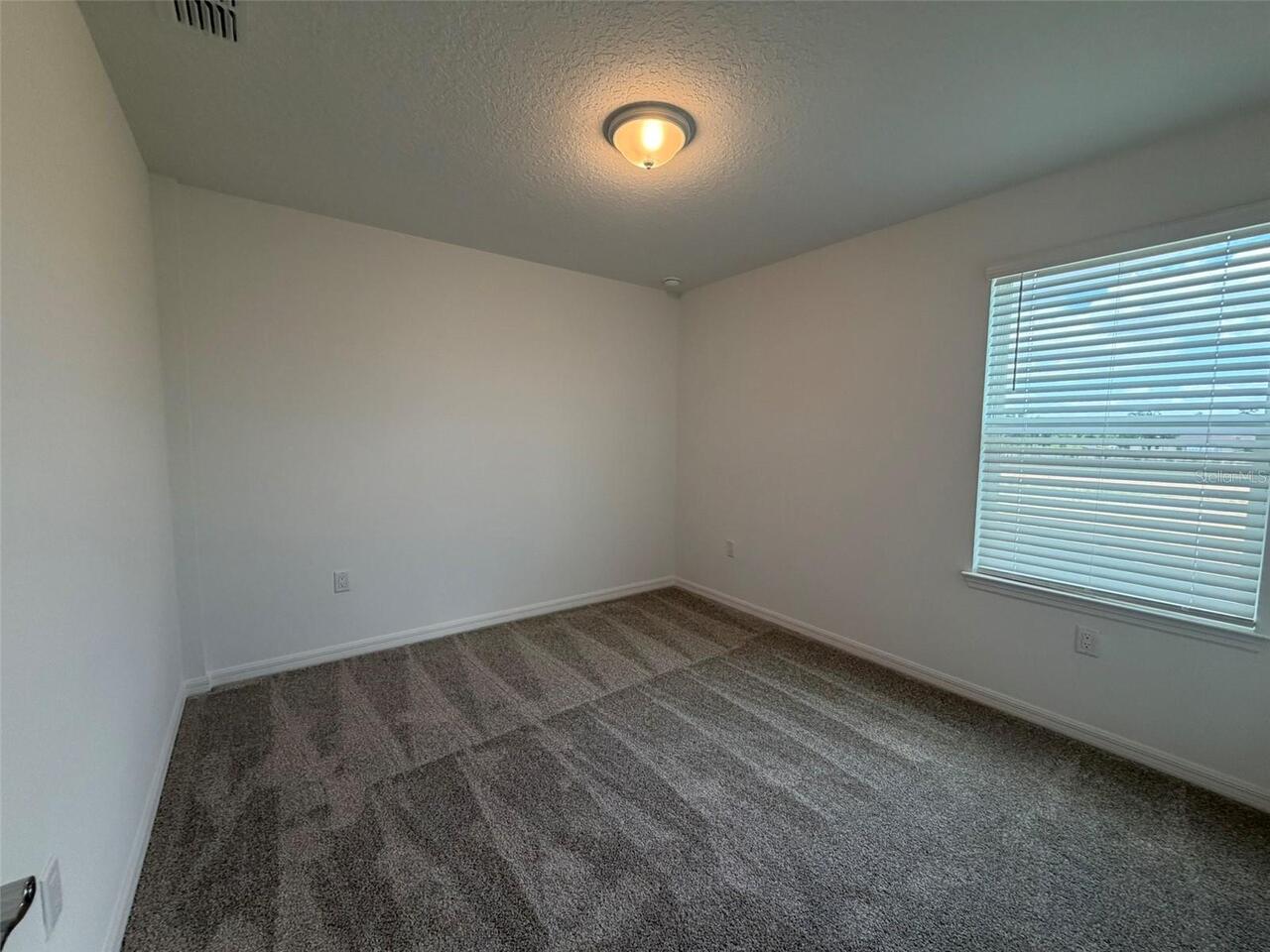 Listing Photo 26