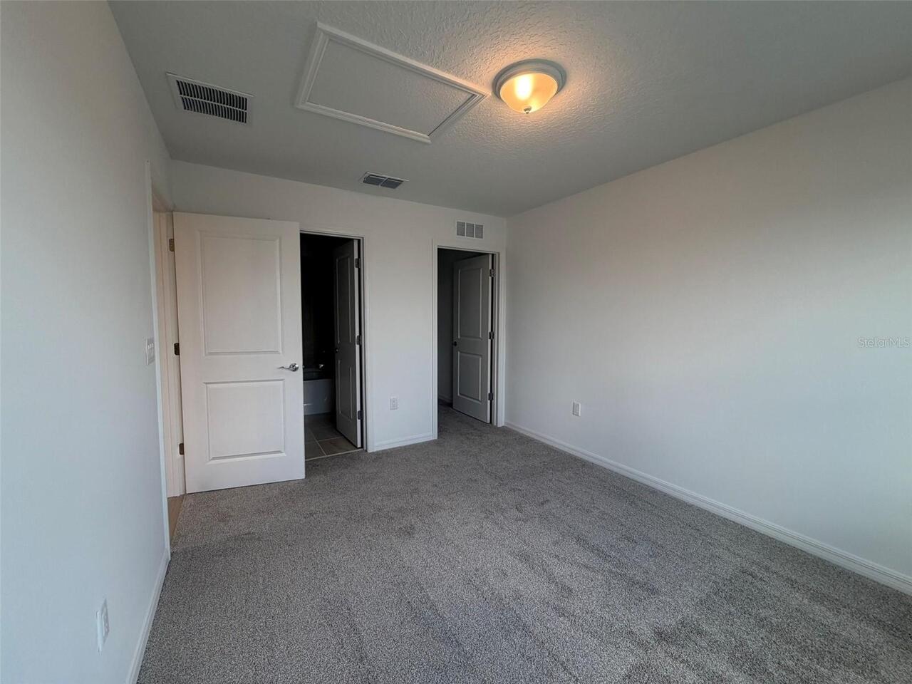 Listing Photo 35