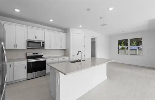 Listing Photo 15