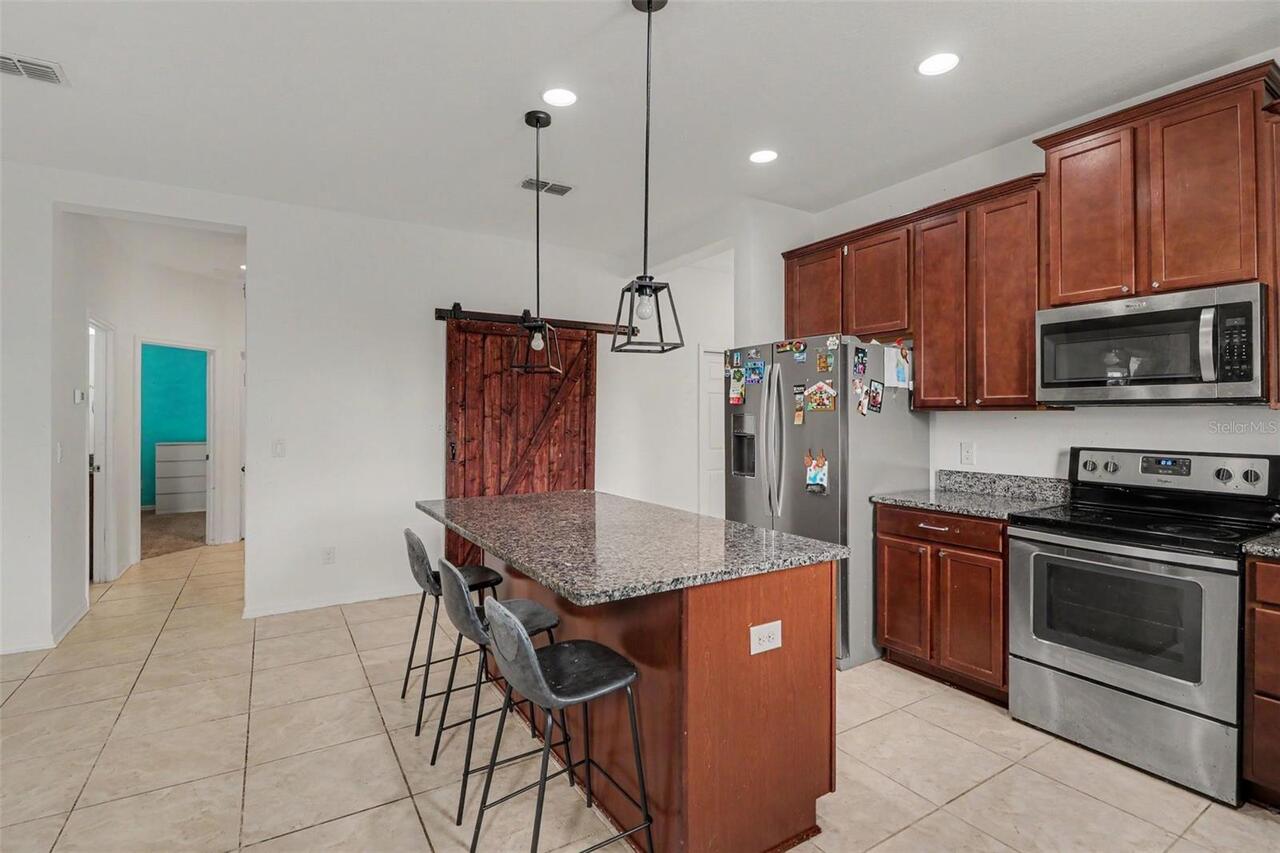 Listing Photo 7