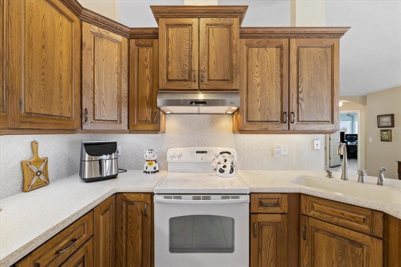 Listing Photo 14