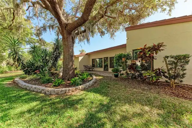 Listing Photo 35