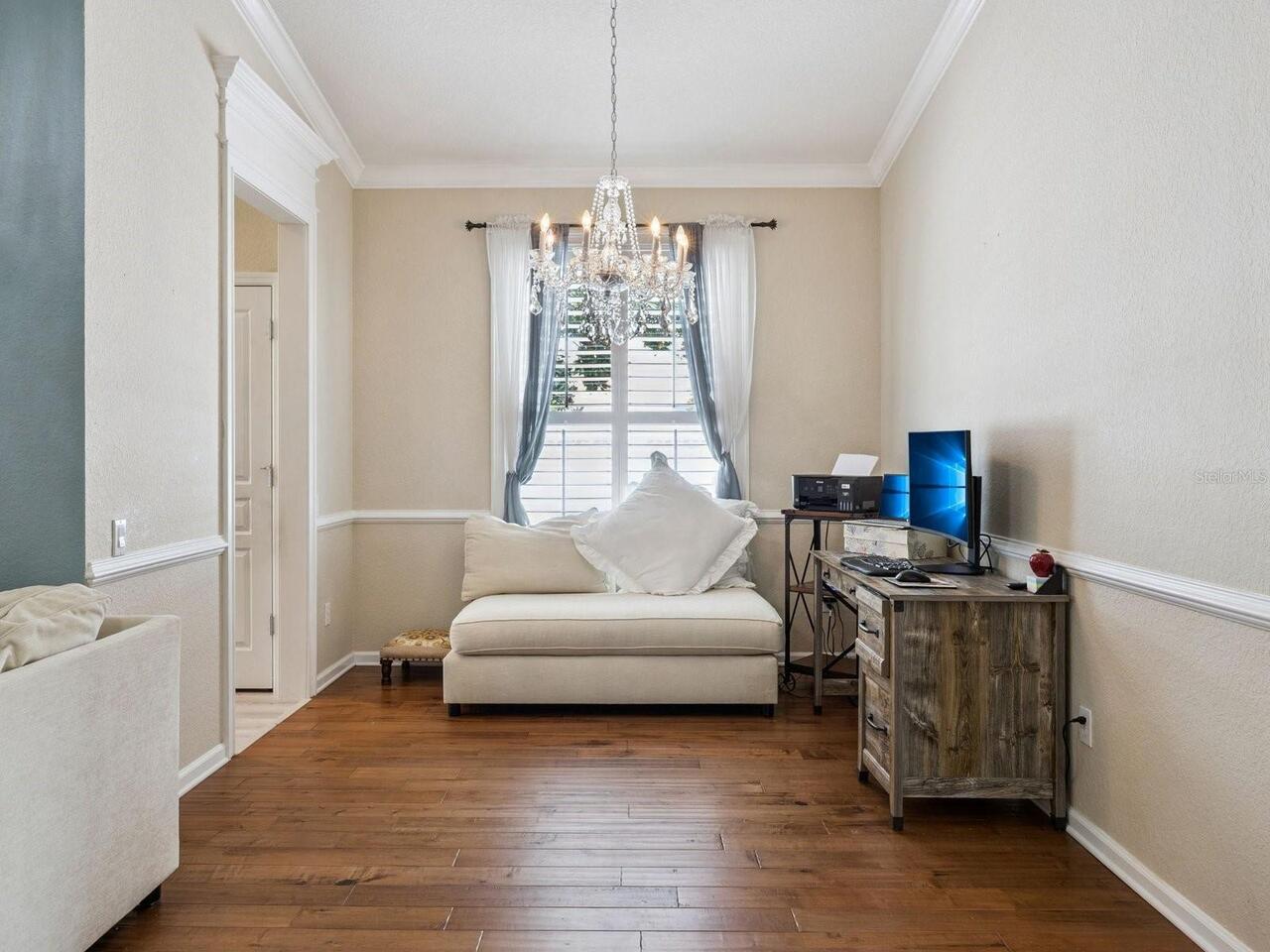 Listing Photo 8