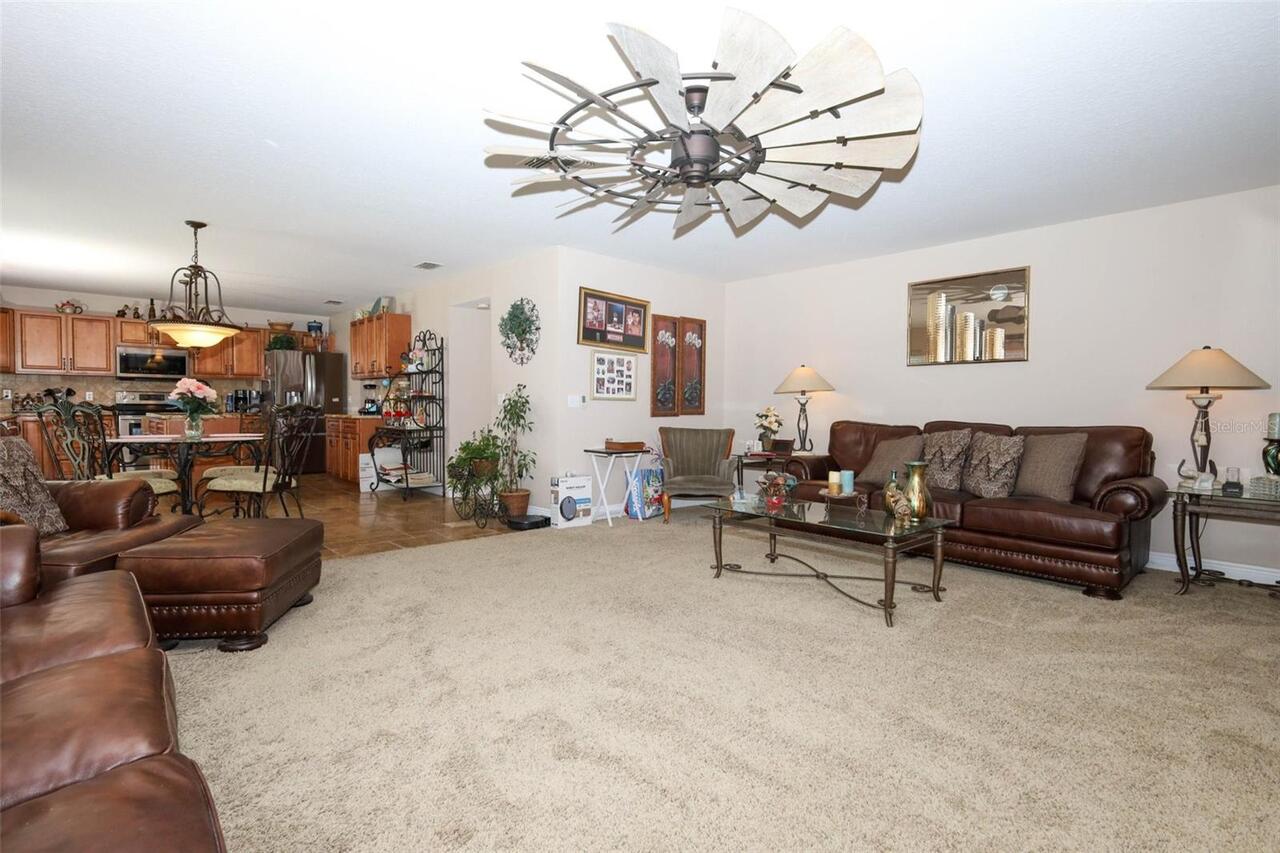 Listing Photo 14