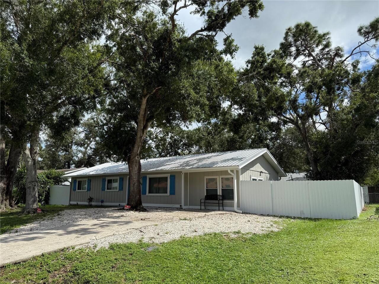 Listing Photo 7