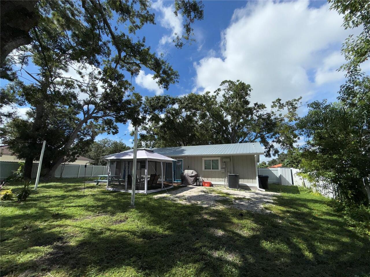 Listing Photo 35