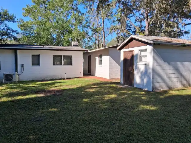 Listing Photo 17