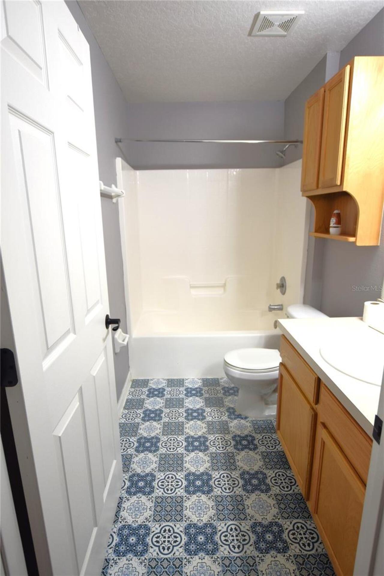 Listing Photo 23