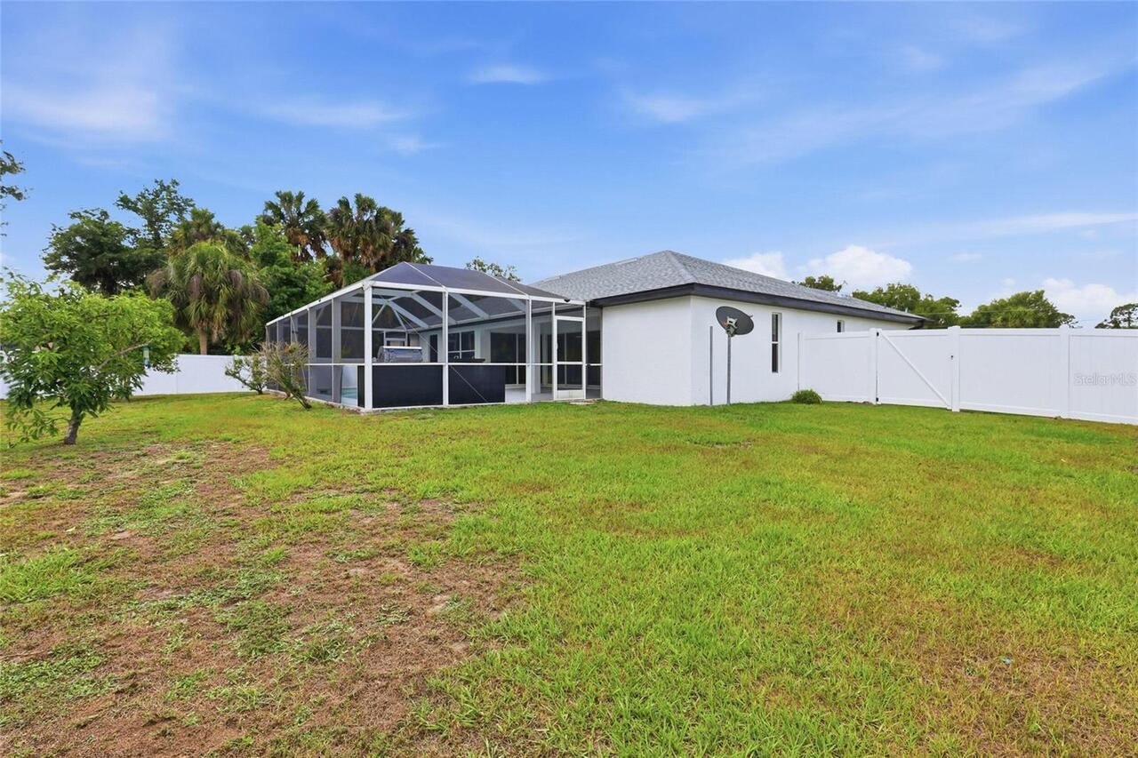 Listing Photo 25
