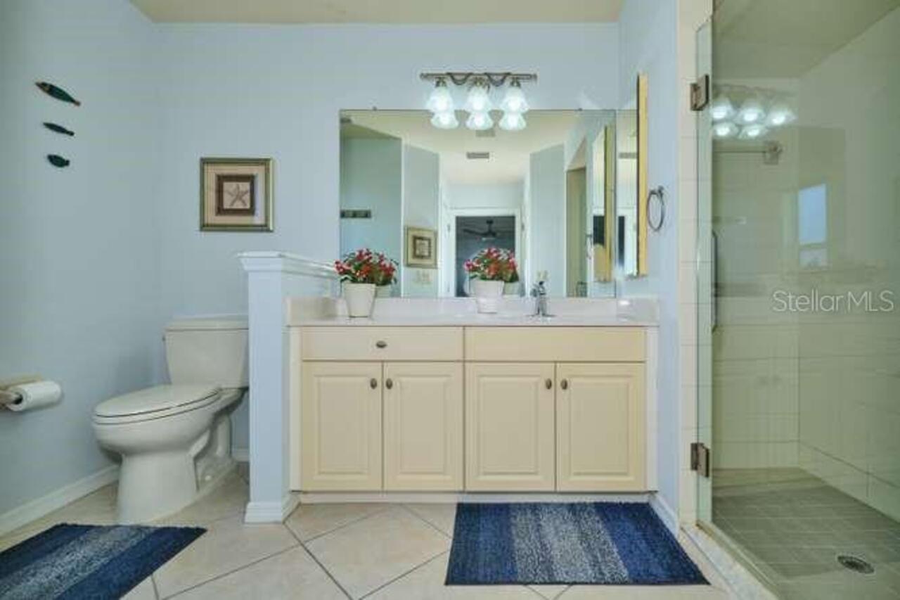 Listing Photo 12
