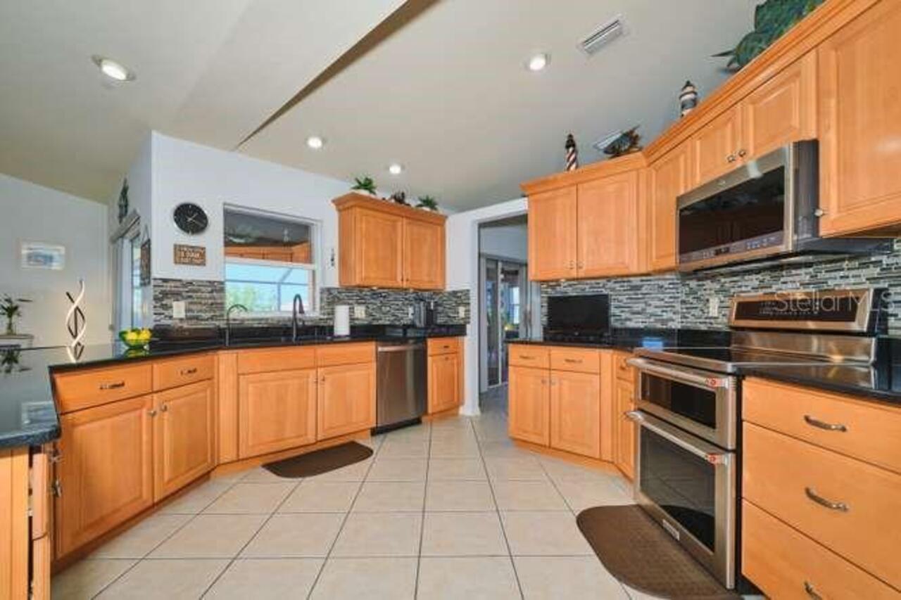 Listing Photo 19