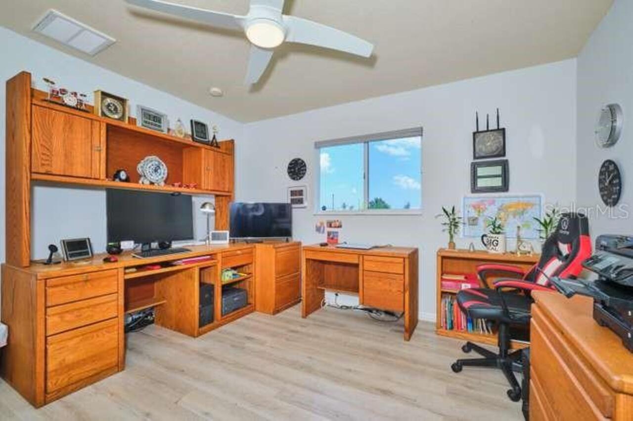 Listing Photo 34