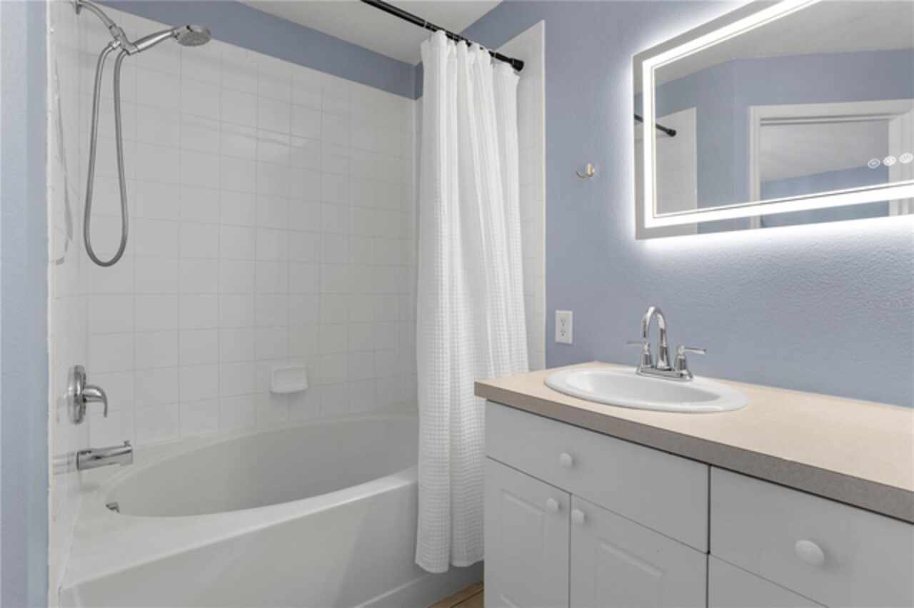 Listing Photo 22