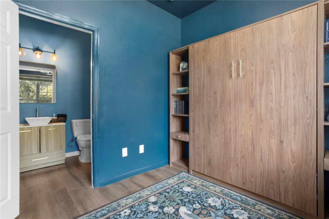 Listing Photo 32
