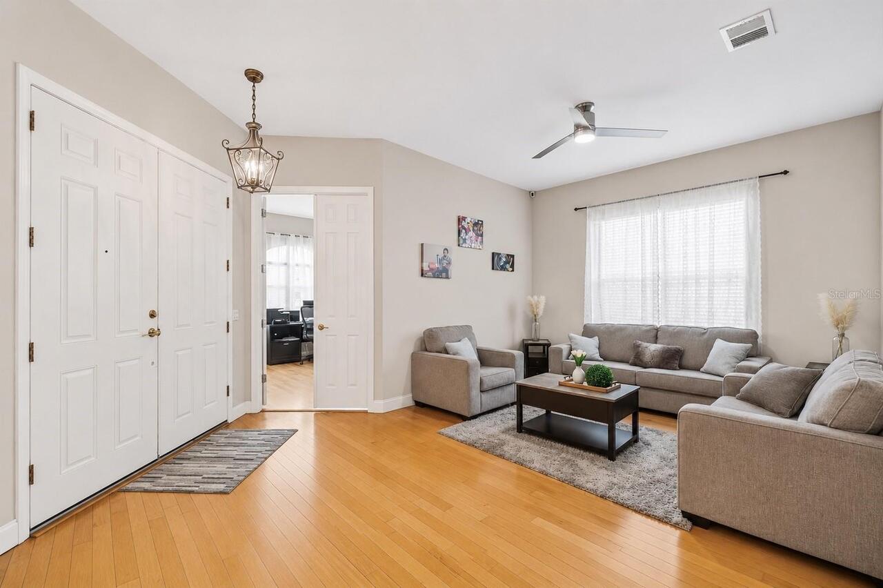 Listing Photo 7
