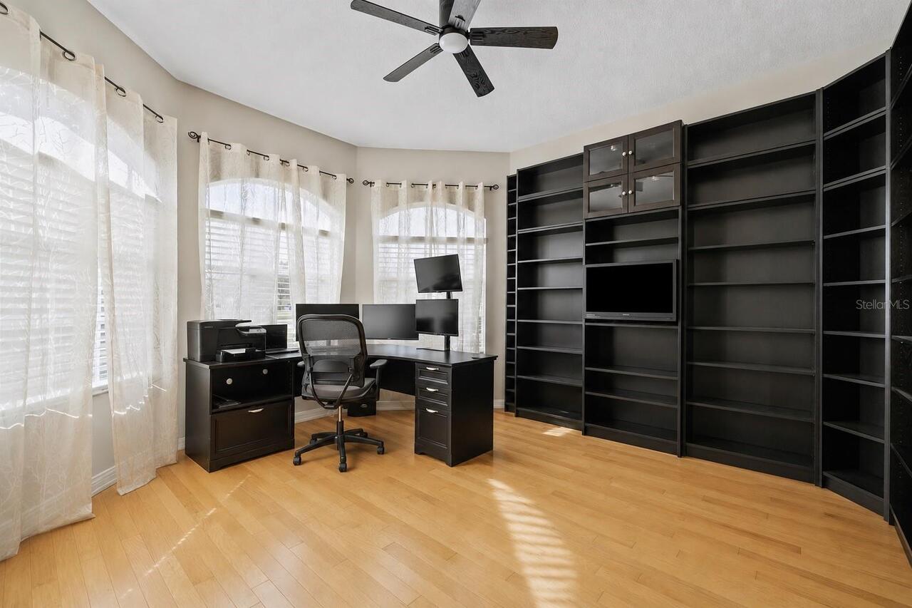 Listing Photo 9