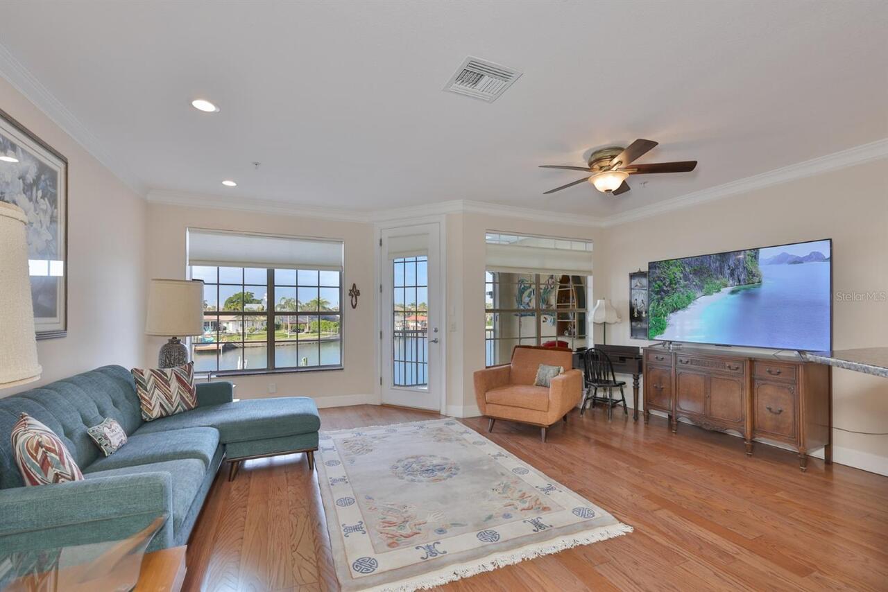 Listing Photo 15