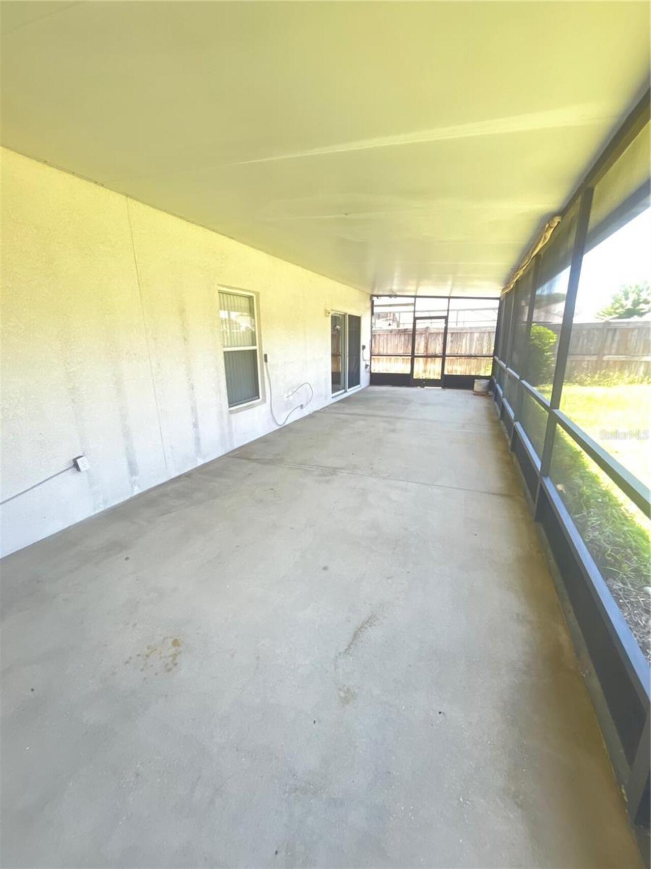 Listing Photo 17