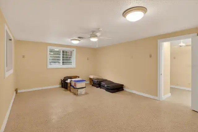 Listing Photo 32