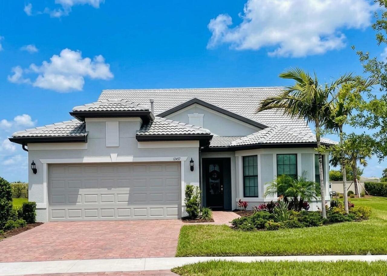 Sarasota Real Estate