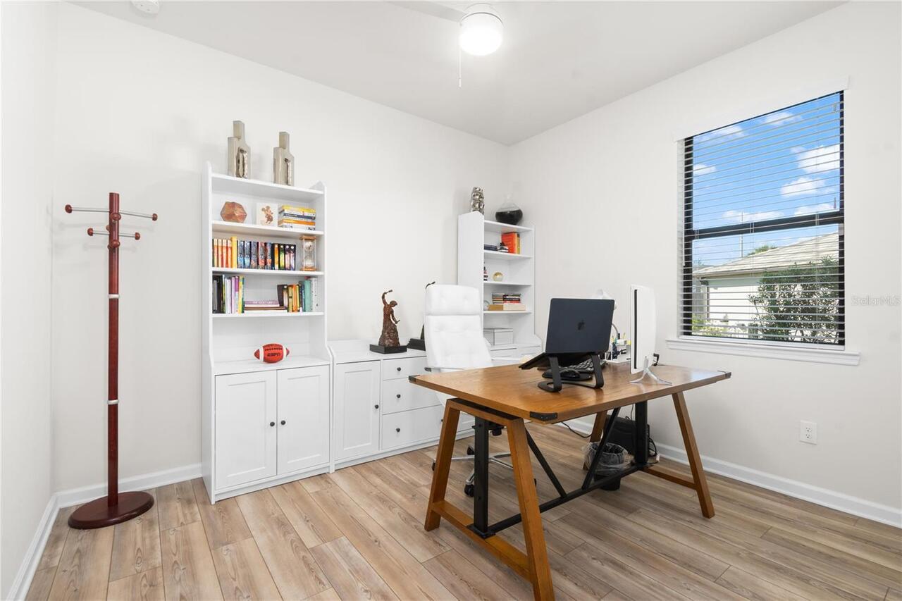 Listing Photo 18