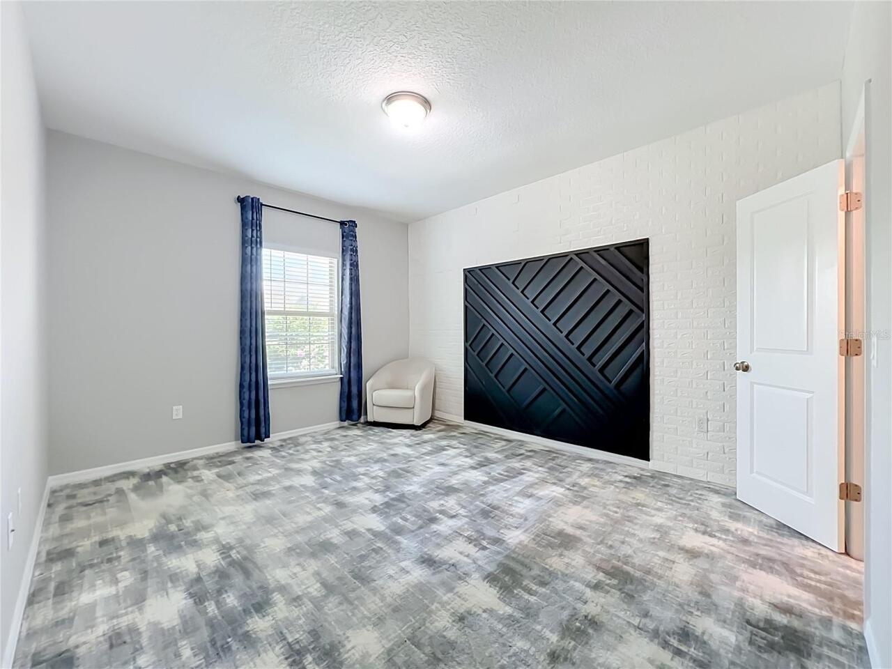 Listing Photo 43
