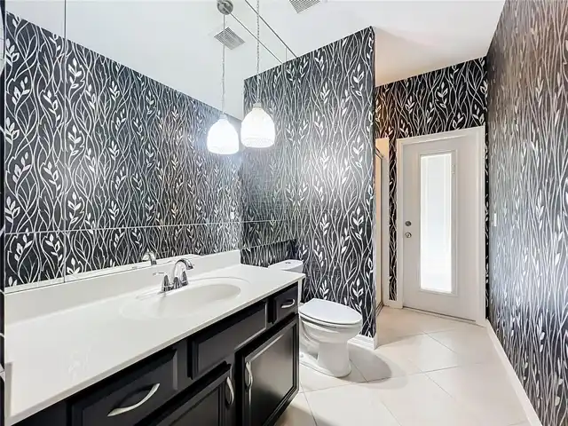 Listing Photo 30