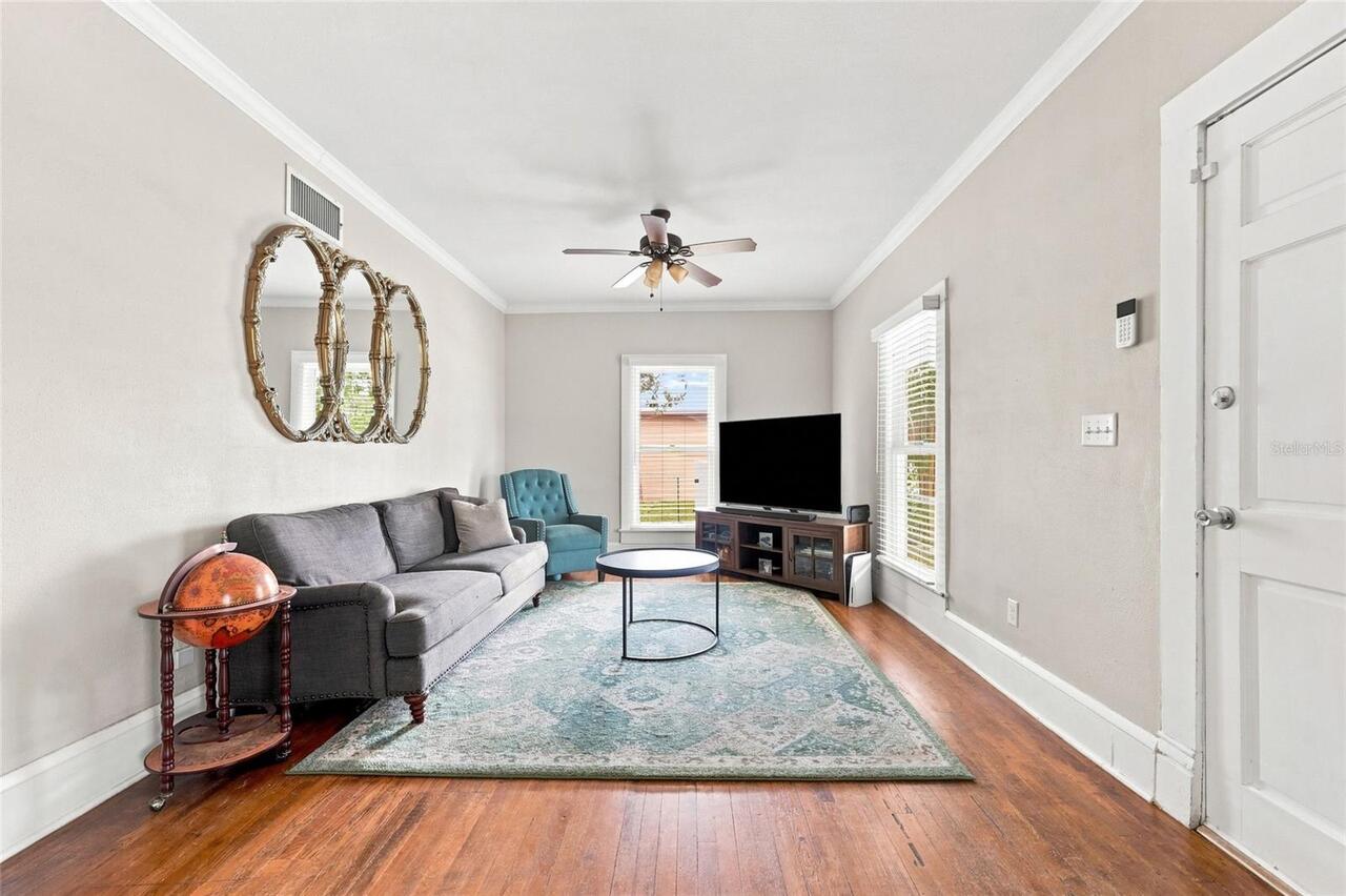 Listing Photo 14