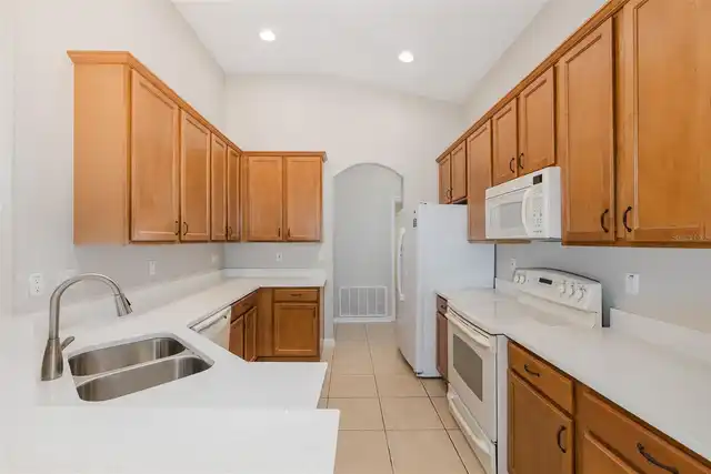 Listing Photo 17