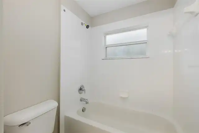 Listing Photo 33