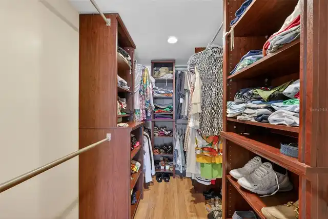 Listing Photo 23